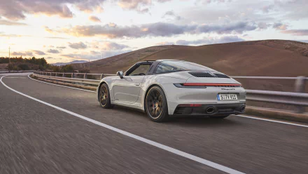  2022 Porsche 911 Targa 4 GTS
