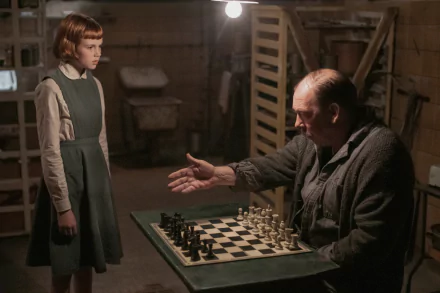 Bill Camp Beth Harmon Isla Johnston TV Show The Queen's Gambit HD Desktop Wallpaper | Background Image