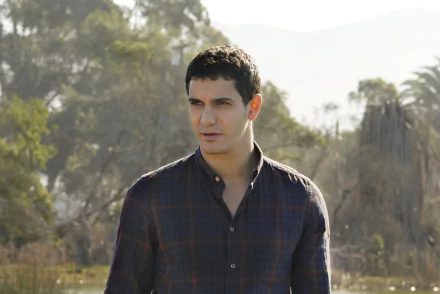 Walter O'Brien Elyes Gabel TV Show Scorpion (TV Show) HD Desktop Wallpaper | Background Image