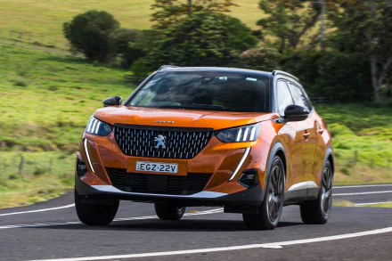  Orange 2020 Peugeot 2008 GT
