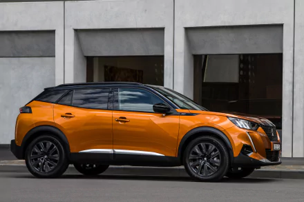  Orange 2020 Peugeot 2008 GT