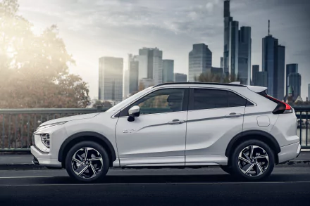 SUV vehicle Mitsubishi Eclipse Cross HD Desktop Wallpaper | Background Image