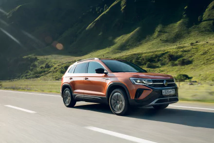  Orange 2021 Volkswagen Taos "JOY!" 4MOTION