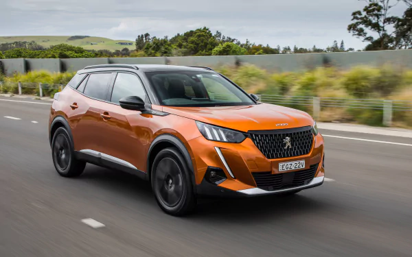  Orange 2020 Peugeot 2008 GT