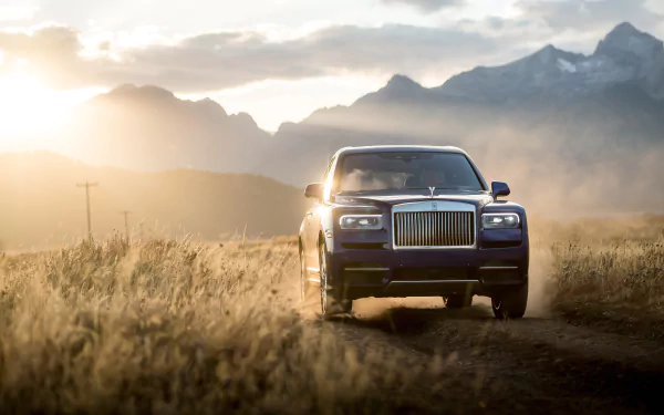 SUV vehicle Rolls-Royce Cullinan HD Desktop Wallpaper | Background Image