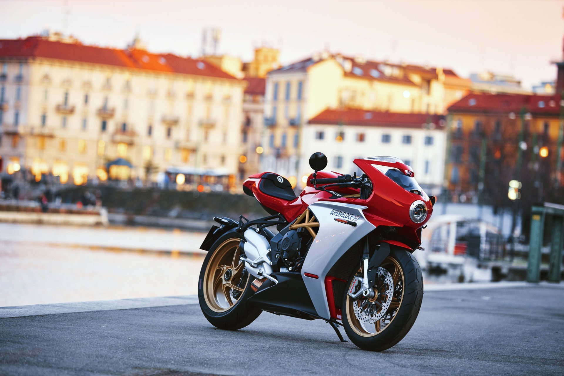 10+ MV Agusta HD Wallpapers and Backgrounds