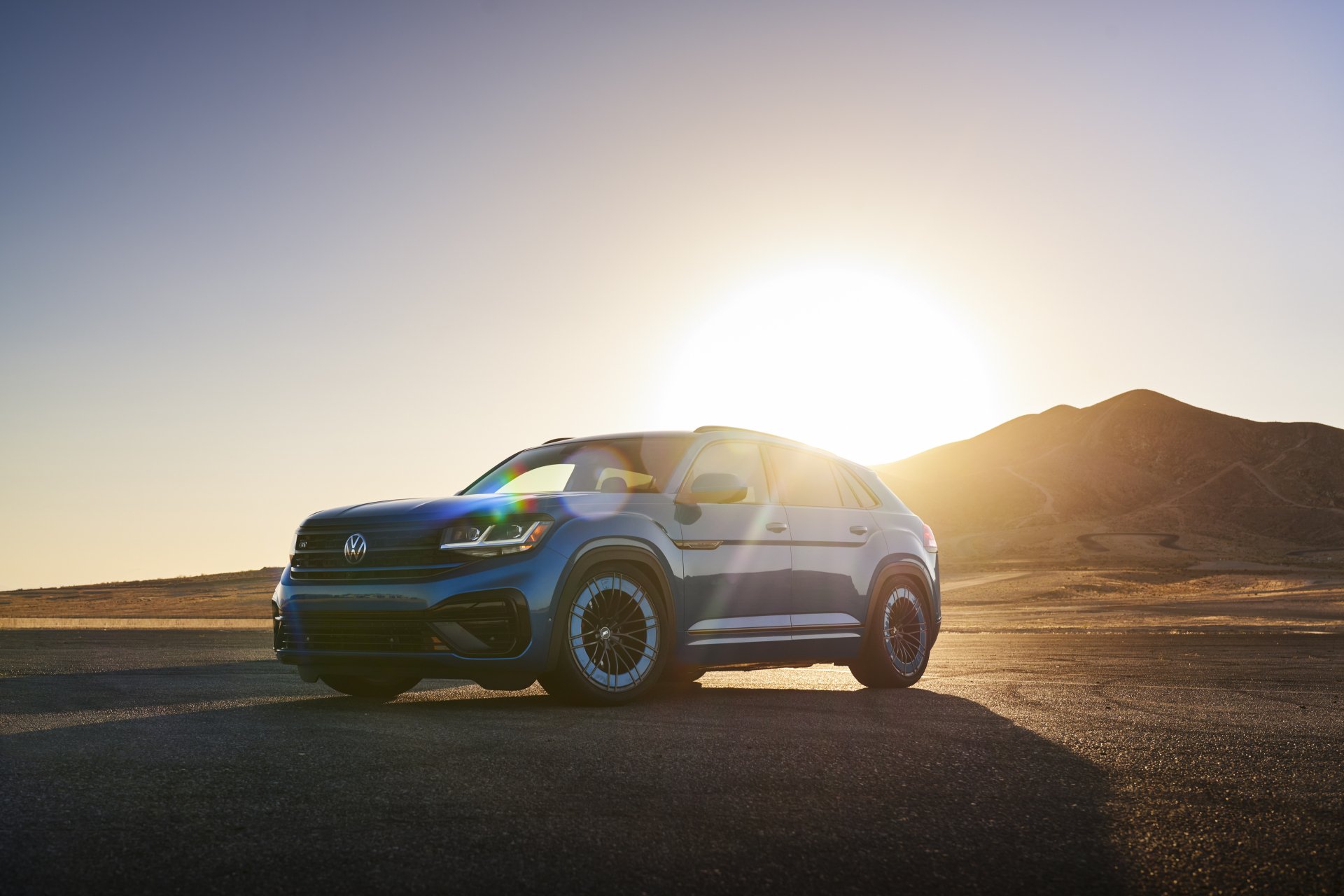 Download SUV Vehicle Volkswagen Atlas 4k Ultra HD Wallpaper