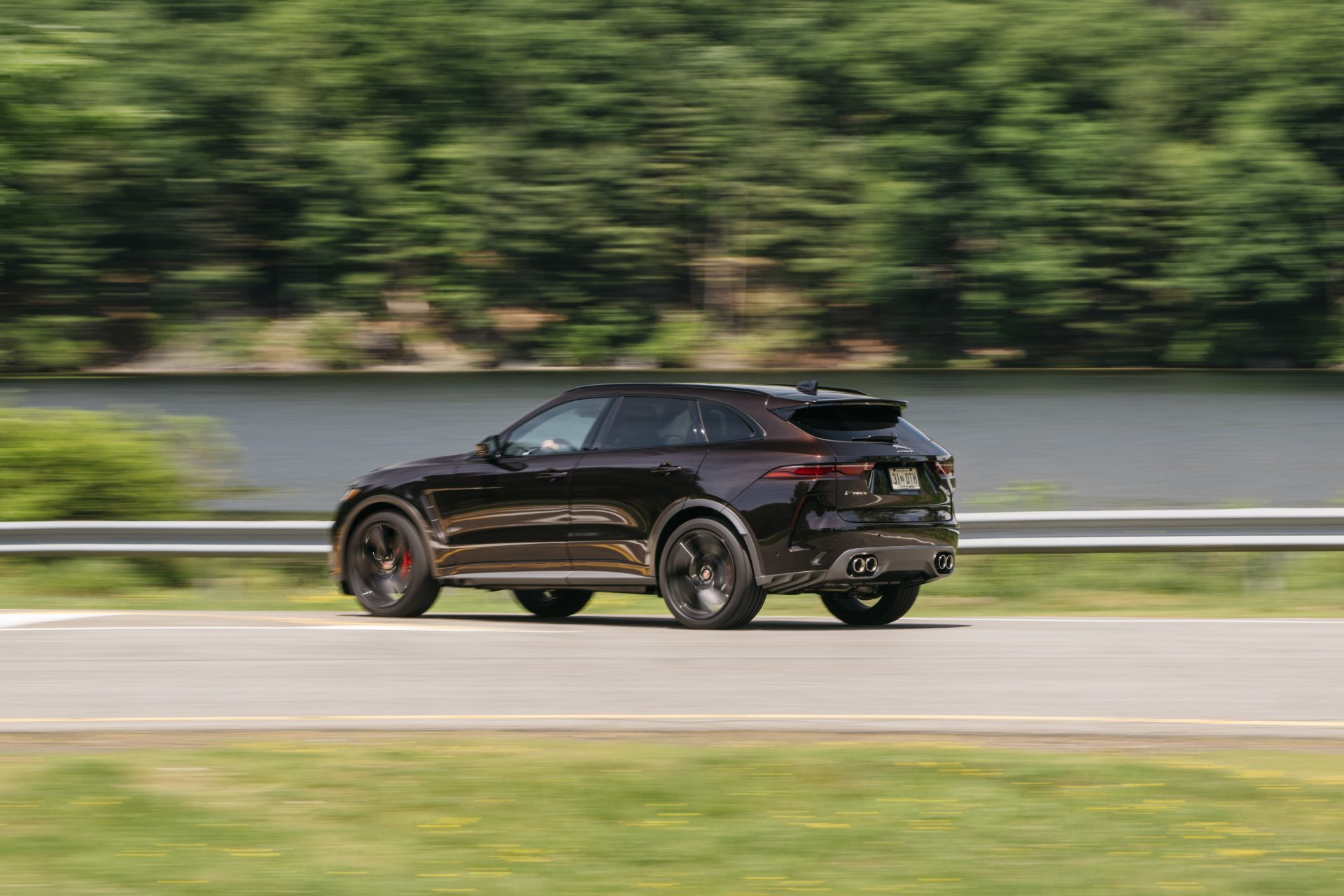 Download SUV Vehicle Jaguar F-Pace SVR 4k Ultra HD Wallpaper