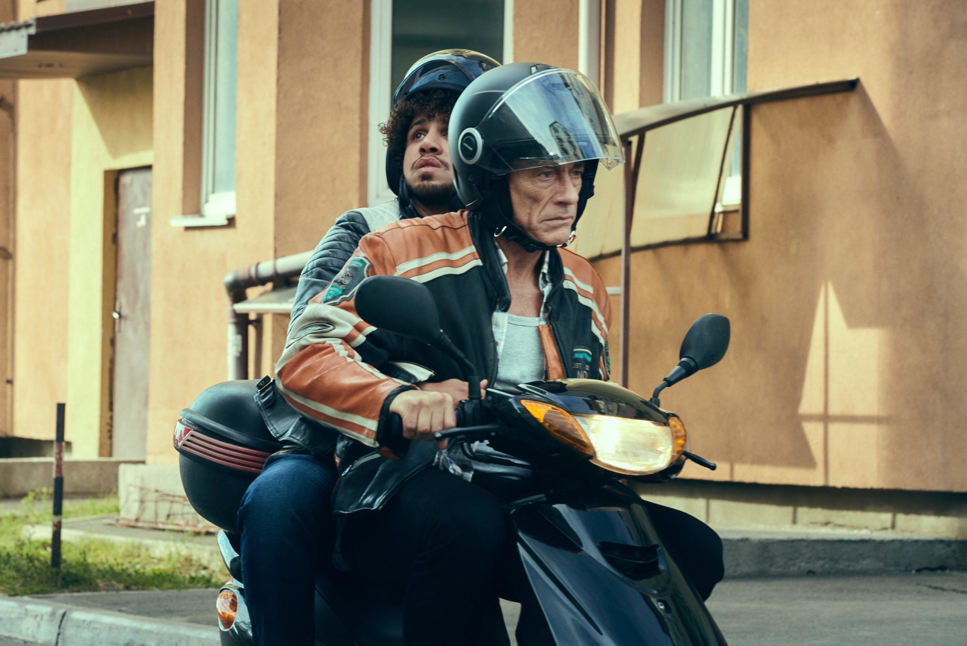 Download Jean-Claude Van Damme Movie The Last Mercenary HD Wallpaper