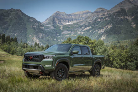  2022 Nissan Frontier Pro-4X Crew Cab