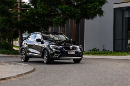 SUV vehicle Renault Arkana HD Desktop Wallpaper | Background Image