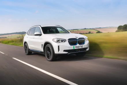  White BMW iX3 "Premier Edition" (G08)