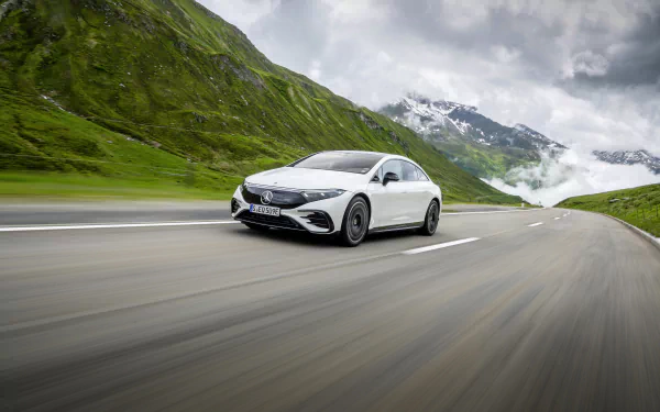  White 2021 Mercedes-Benz EQS 580 4MATIC (V297)