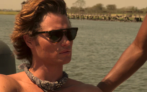 Chase Stokes TV Show Outer Banks HD Desktop Wallpaper | Background Image