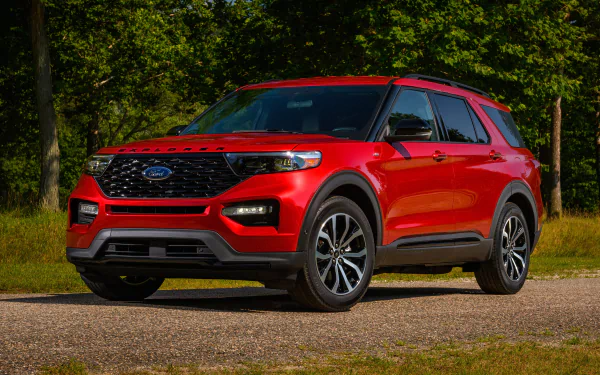  2022 Red Ford Explorer ST-Line