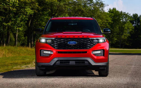  2022 Red Ford Explorer ST-Line