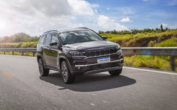  Jeep Commander Limited TD380 4×4 (H6)