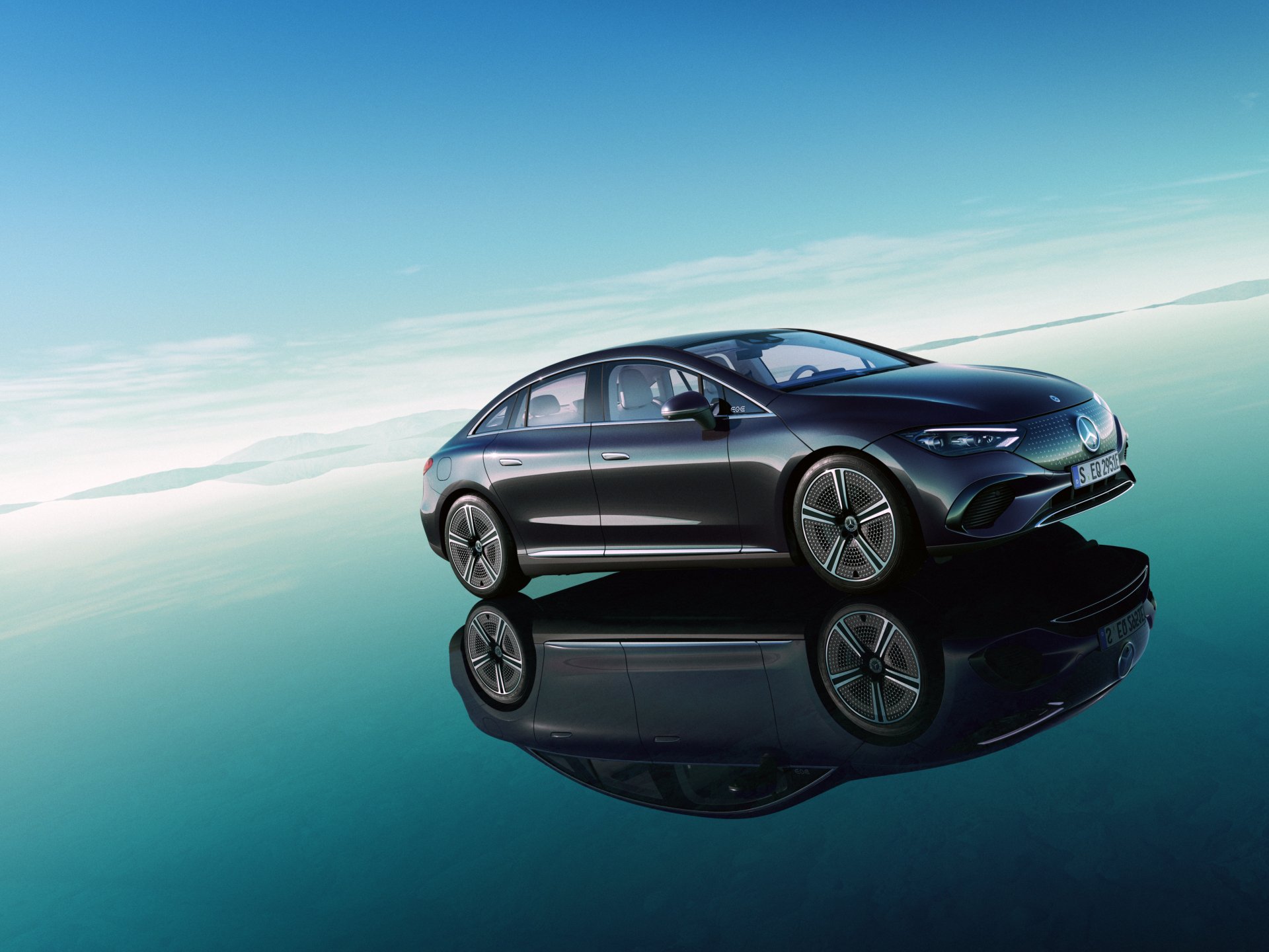 Download Vehicle Mercedes-Benz E 350 4k Ultra HD Wallpaper