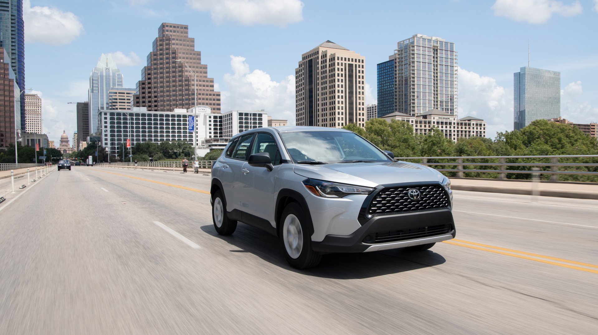 Download SUV Toyota Corolla Cross L Vehicle Toyota Corolla Cross 4k Ultra HD Wallpaper