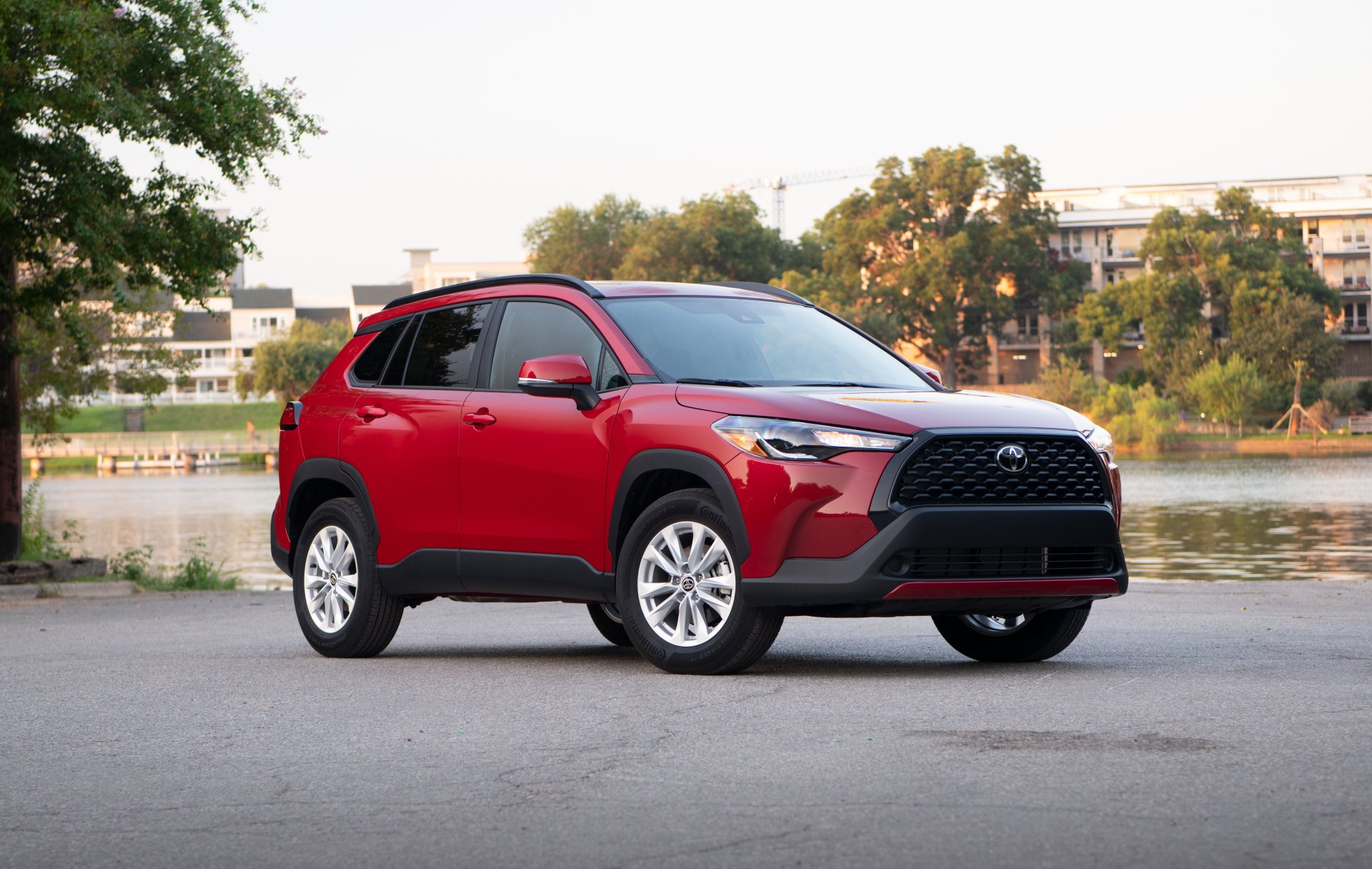 Download SUV Toyota Corolla Cross LE AWD Vehicle Toyota Corolla Cross 4k Ultra HD Wallpaper