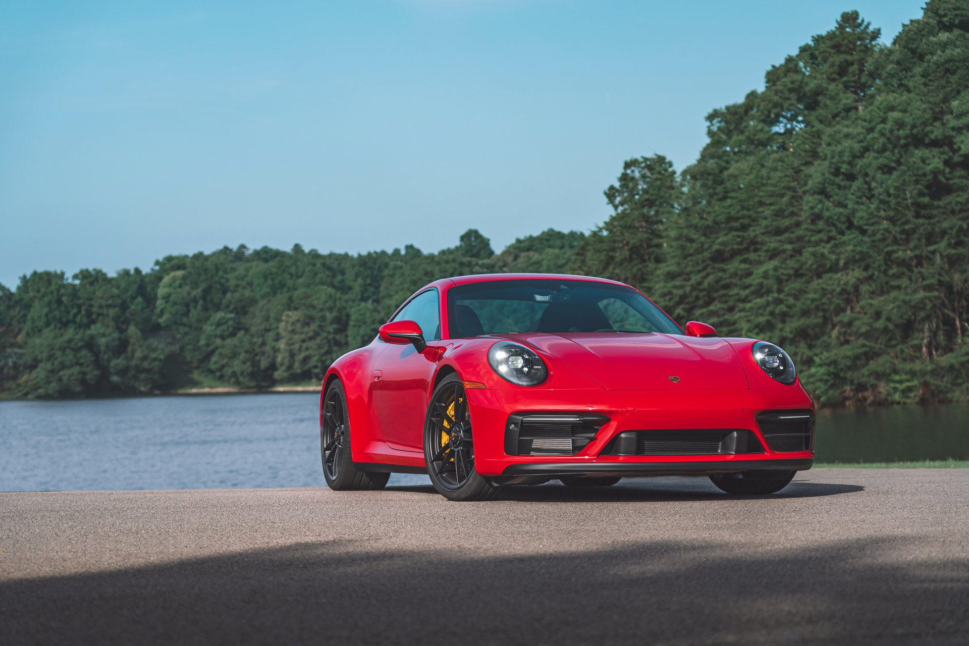 Download Porsche 911 Carrera GTS 992 Vehicle Porsche 911 Carrera GTS 4k Ultra HD Wallpaper