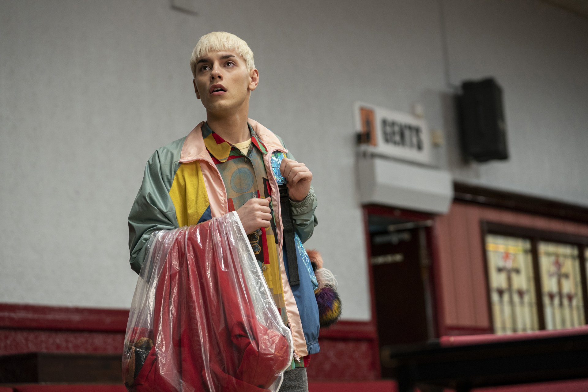 Download Max Harwood Movie Everybody's Talking About Jamie HD Wallpaper