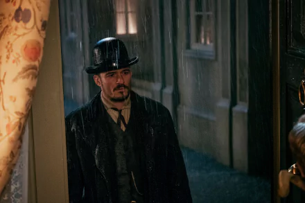 Rycroft Philostrate Orlando Bloom TV Show Carnival Row HD Desktop Wallpaper | Background Image