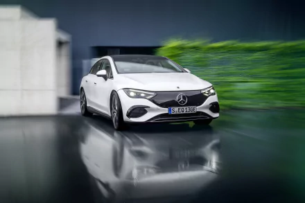  Mercedes-Benz EQE 350 Electric Art Line (V295)
