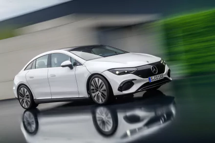  Mercedes-Benz EQE 350 Electric Art Line (V295)