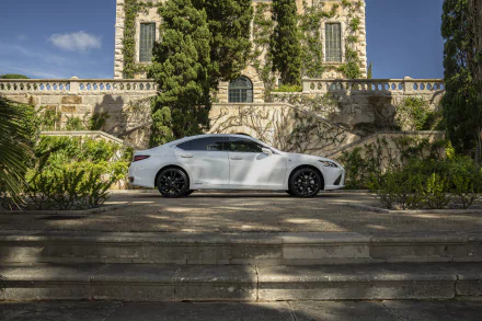 Lexus ES 300h F SPORT vehicle Lexus ES 300H HD Desktop Wallpaper | Background Image