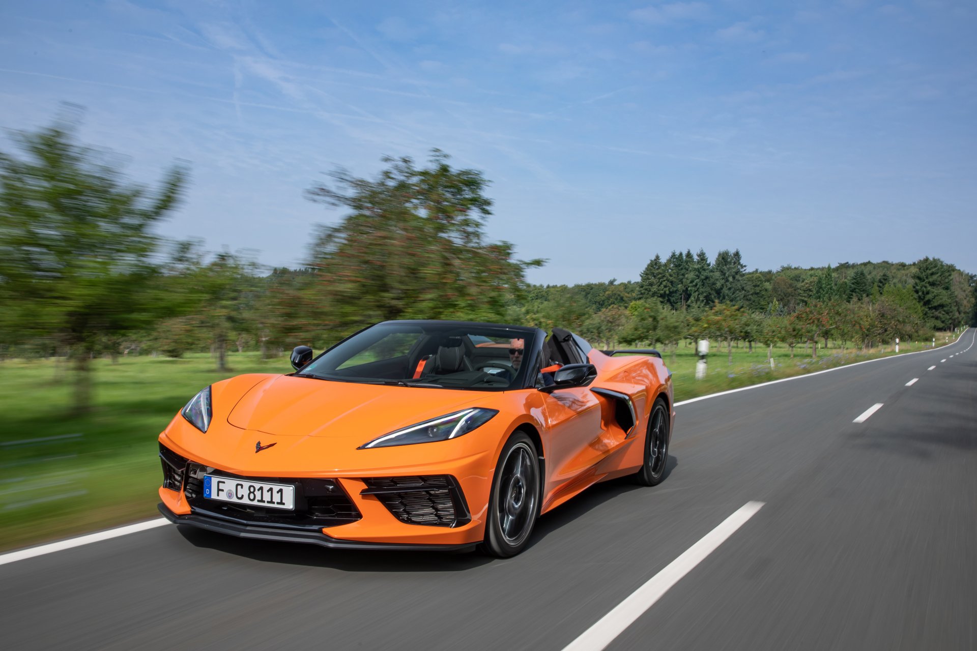 Download Vehicle Chevrolet Corvette Stingray Convertible 4k Ultra HD Wallpaper