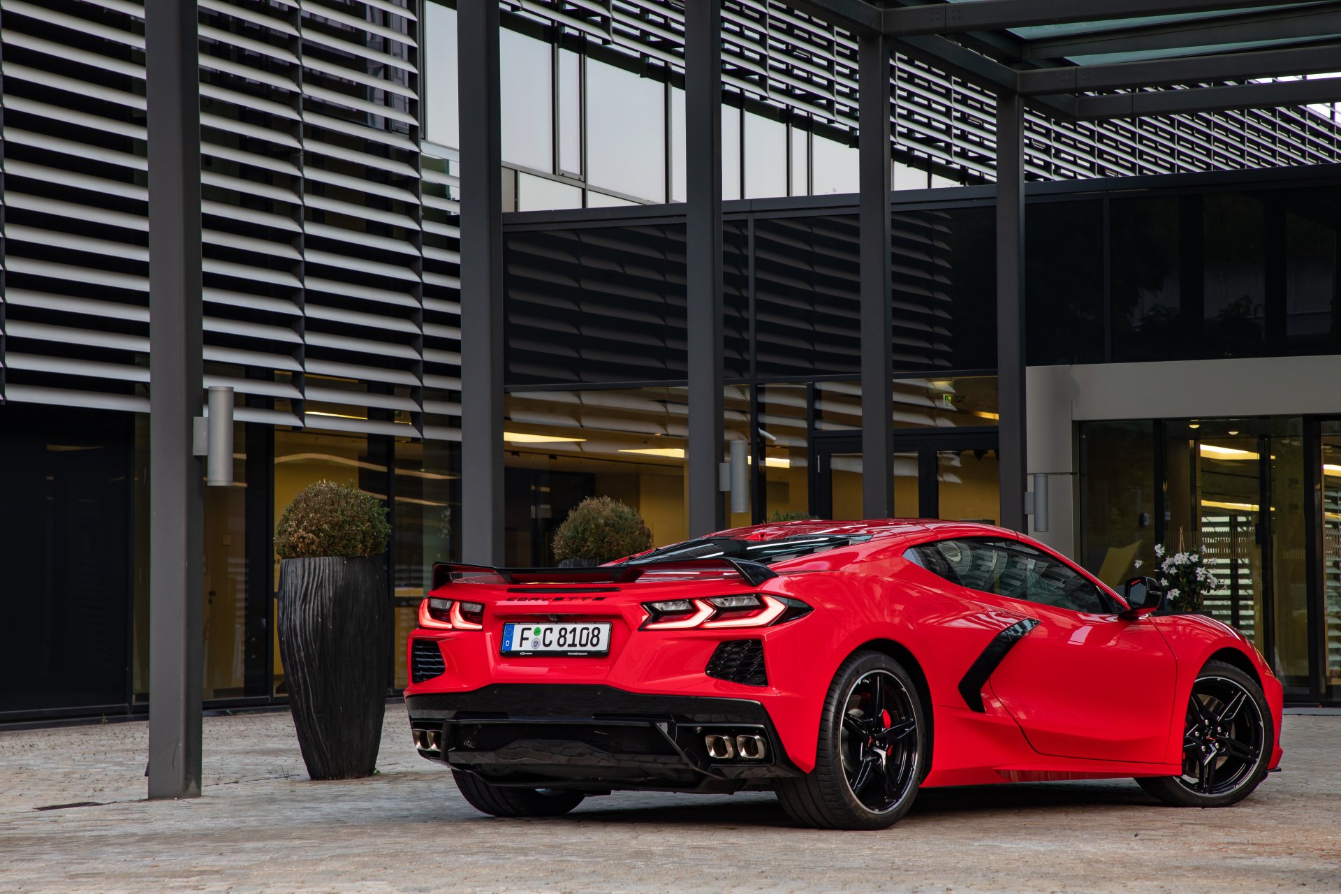 Download Vehicle Chevrolet Corvette Stingray 4k Ultra HD Wallpaper