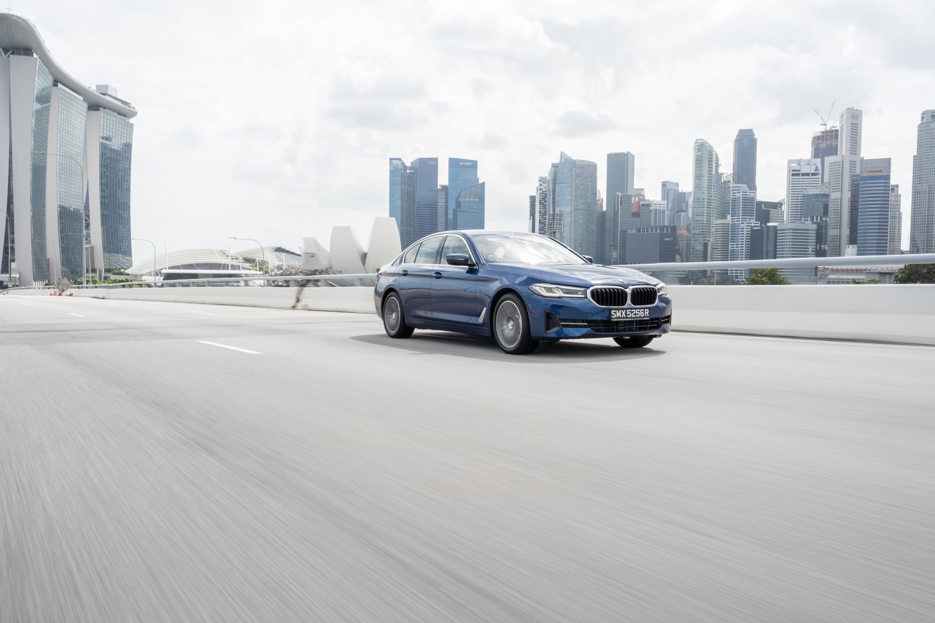 Download BMW 530e Luxury Line Vehicle BMW 5 Series 4k Ultra HD Wallpaper