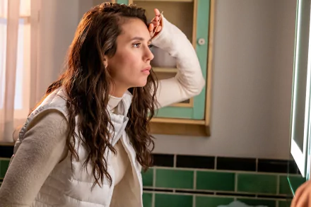 Nina Dobrev movie Love Hard HD Desktop Wallpaper | Background Image