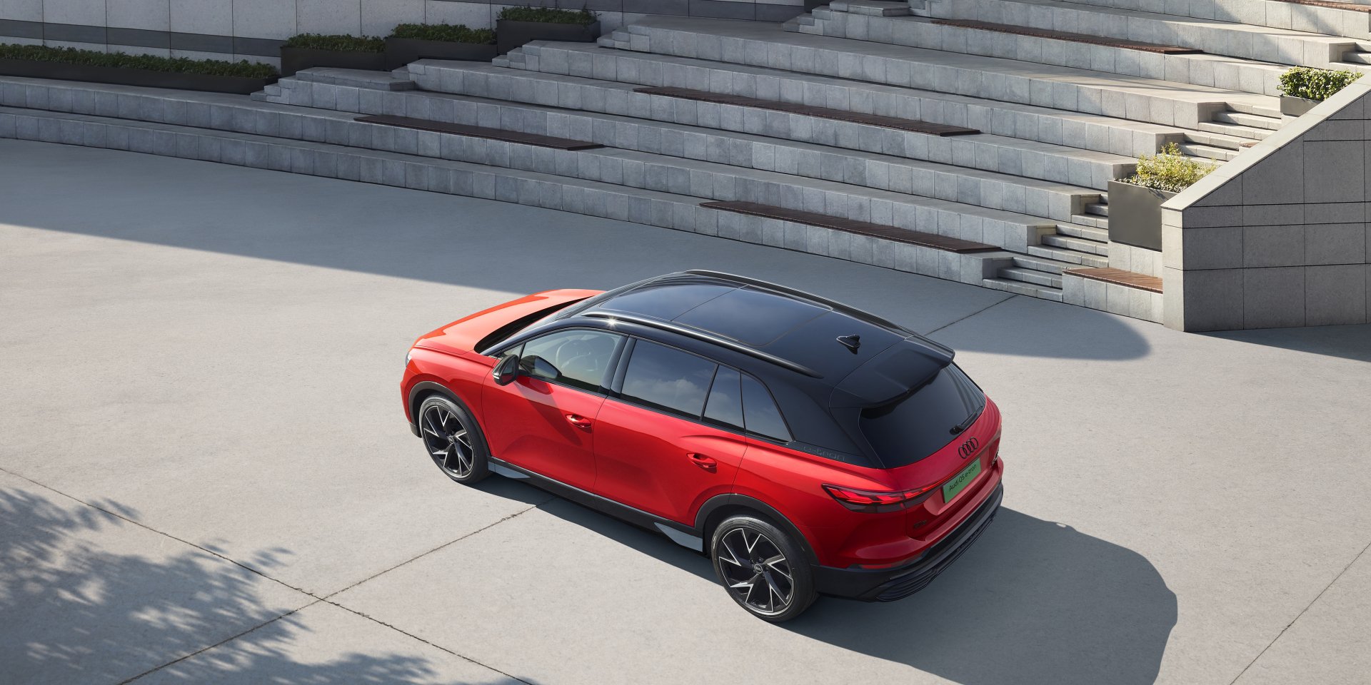 Download Electric Car SUV Vehicle Audi Q5 50 E-tron Quattro HD Wallpaper