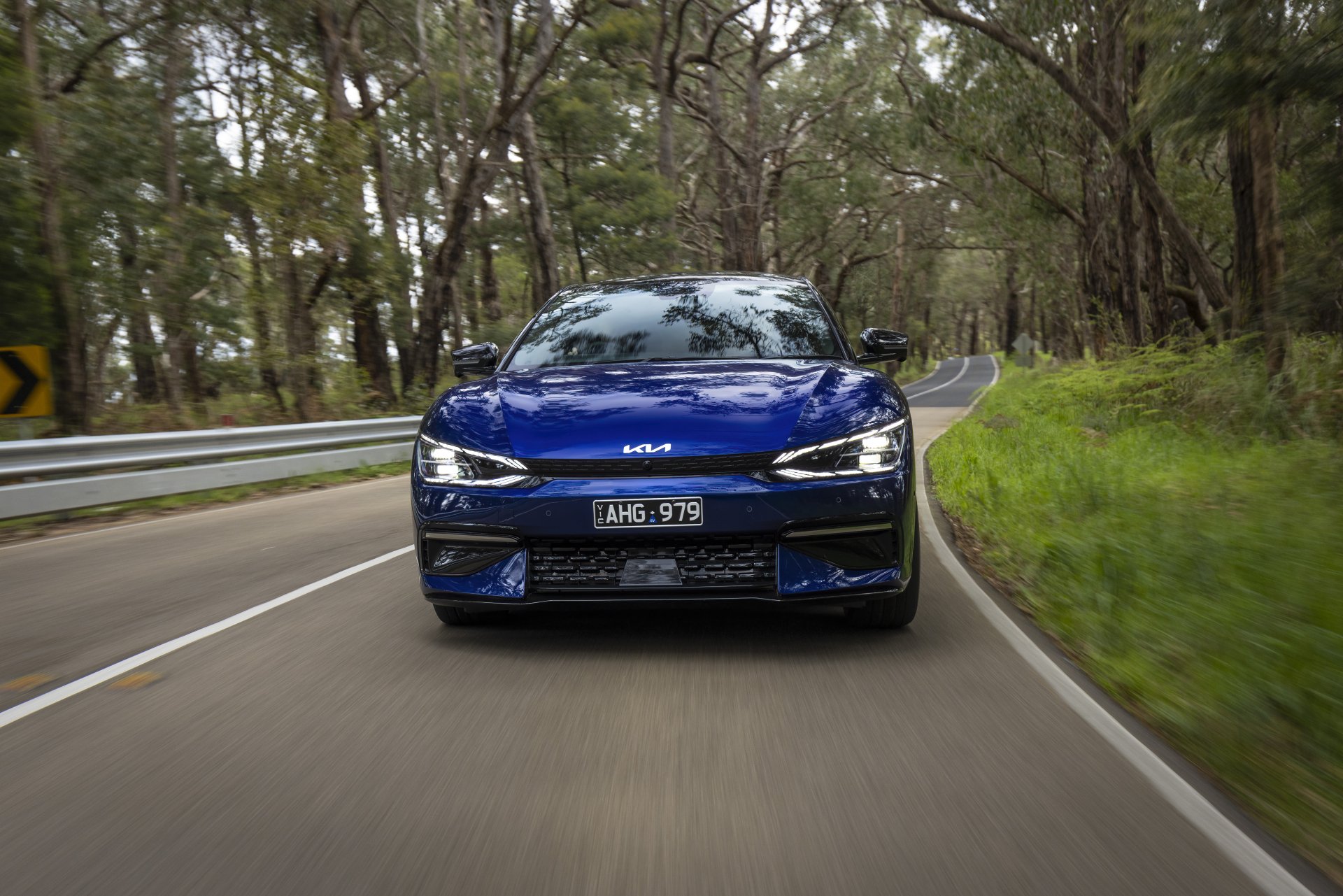 Download Electric Car SUV Vehicle Kia EV6 GT Line 4k Ultra HD Wallpaper