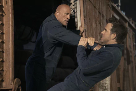 Ryan Reynolds Dwayne Johnson movie Red Notice HD Desktop Wallpaper | Background Image