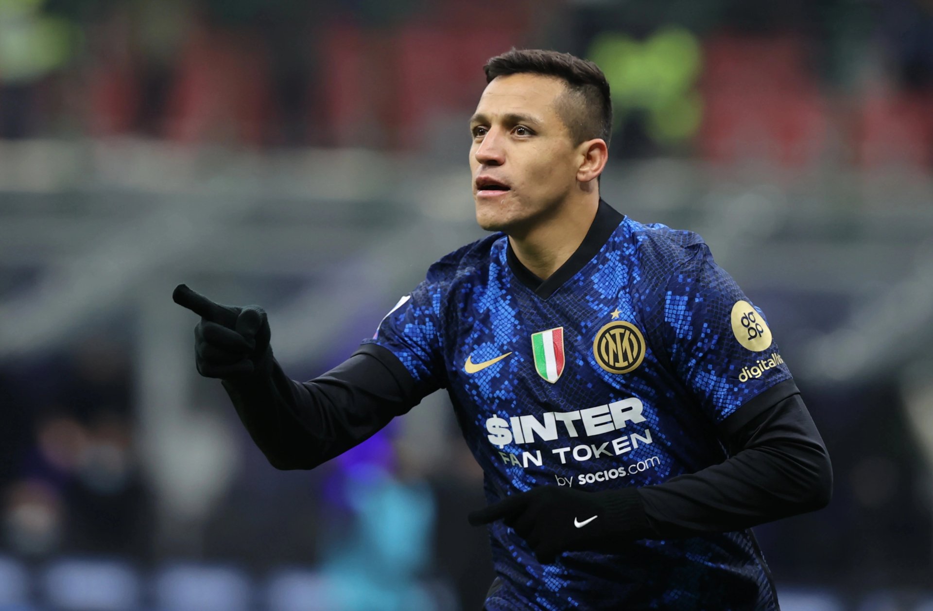 Download Alexis Sánchez Sports HD Wallpaper