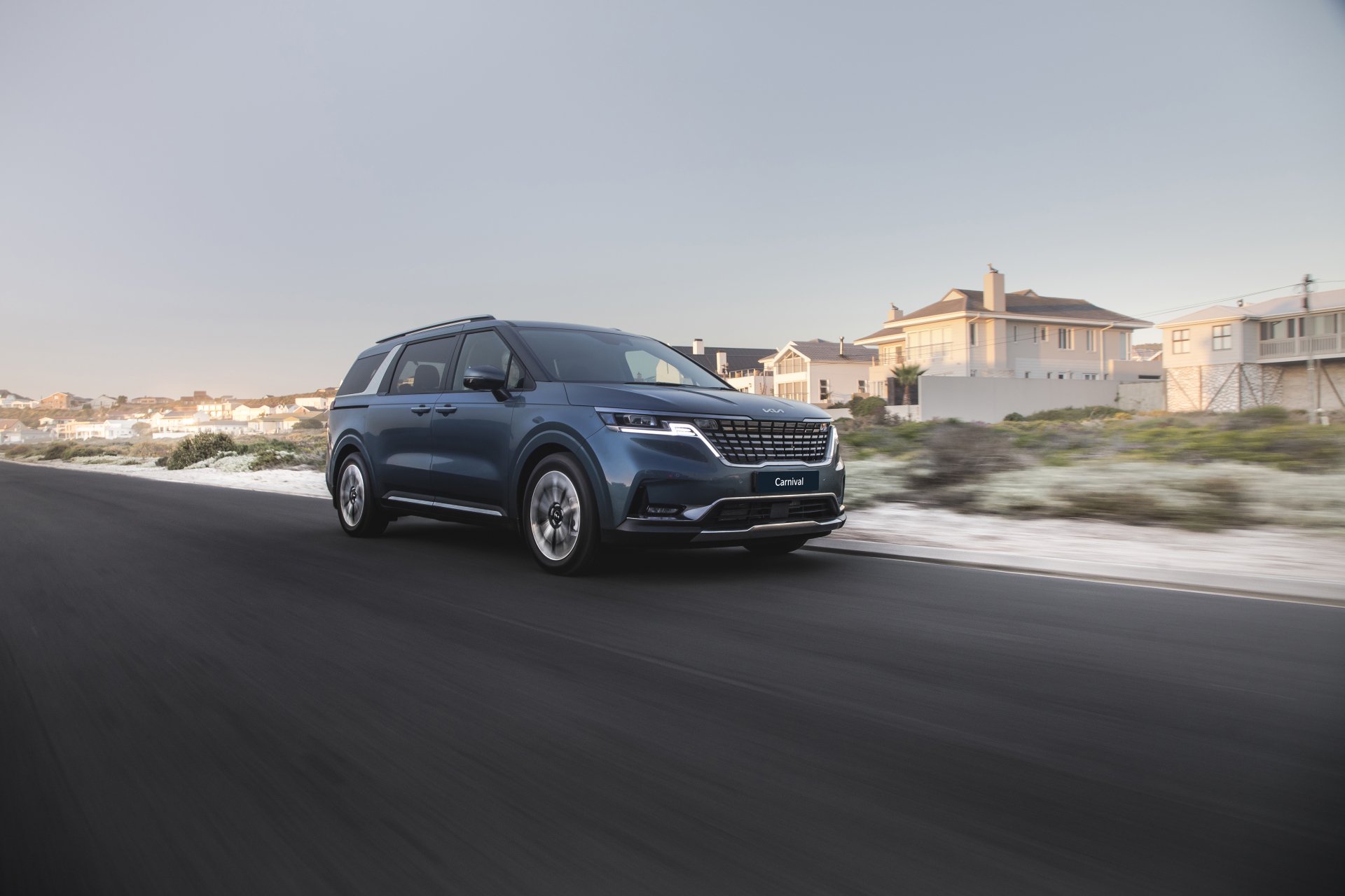 Download SUV Vehicle Kia Carnival 4k Ultra HD Wallpaper