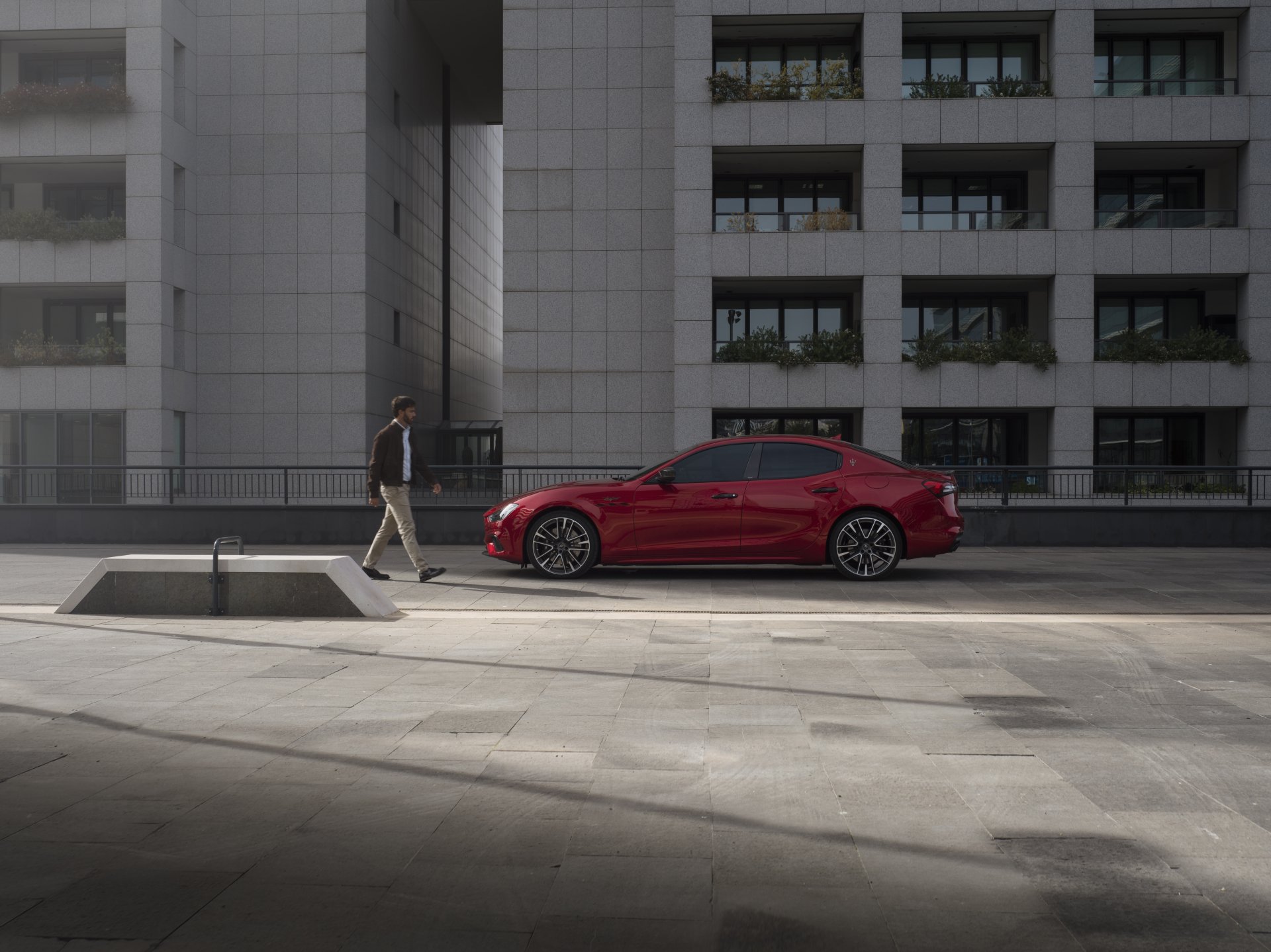 Download Maserati Ghibli Trofeo Carbon Pack Vehicle Maserati Ghibli 4k Ultra HD Wallpaper