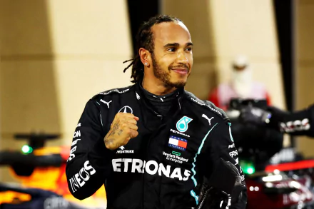 Lewis Hamilton Sports HD Desktop Wallpaper | Background Image