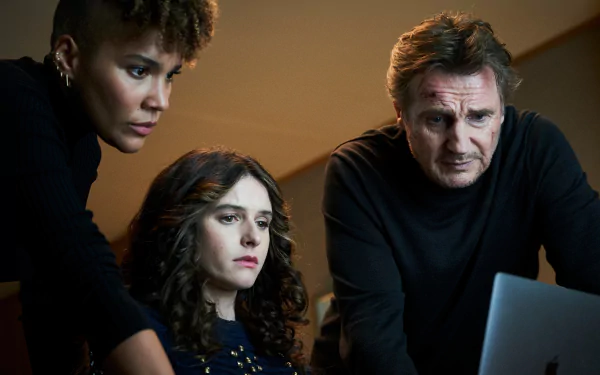 Emmy Raver-Lampman Liam Neeson movie blacklight HD Desktop Wallpaper | Background Image