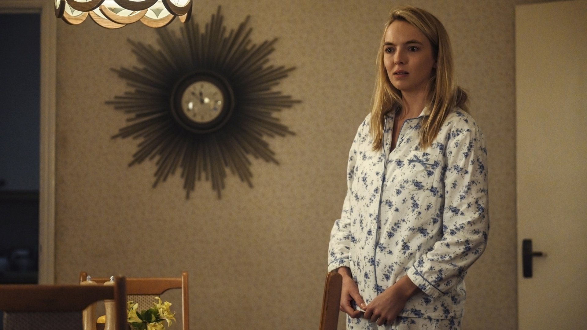 Download Jodie Comer TV Show Killing Eve HD Wallpaper