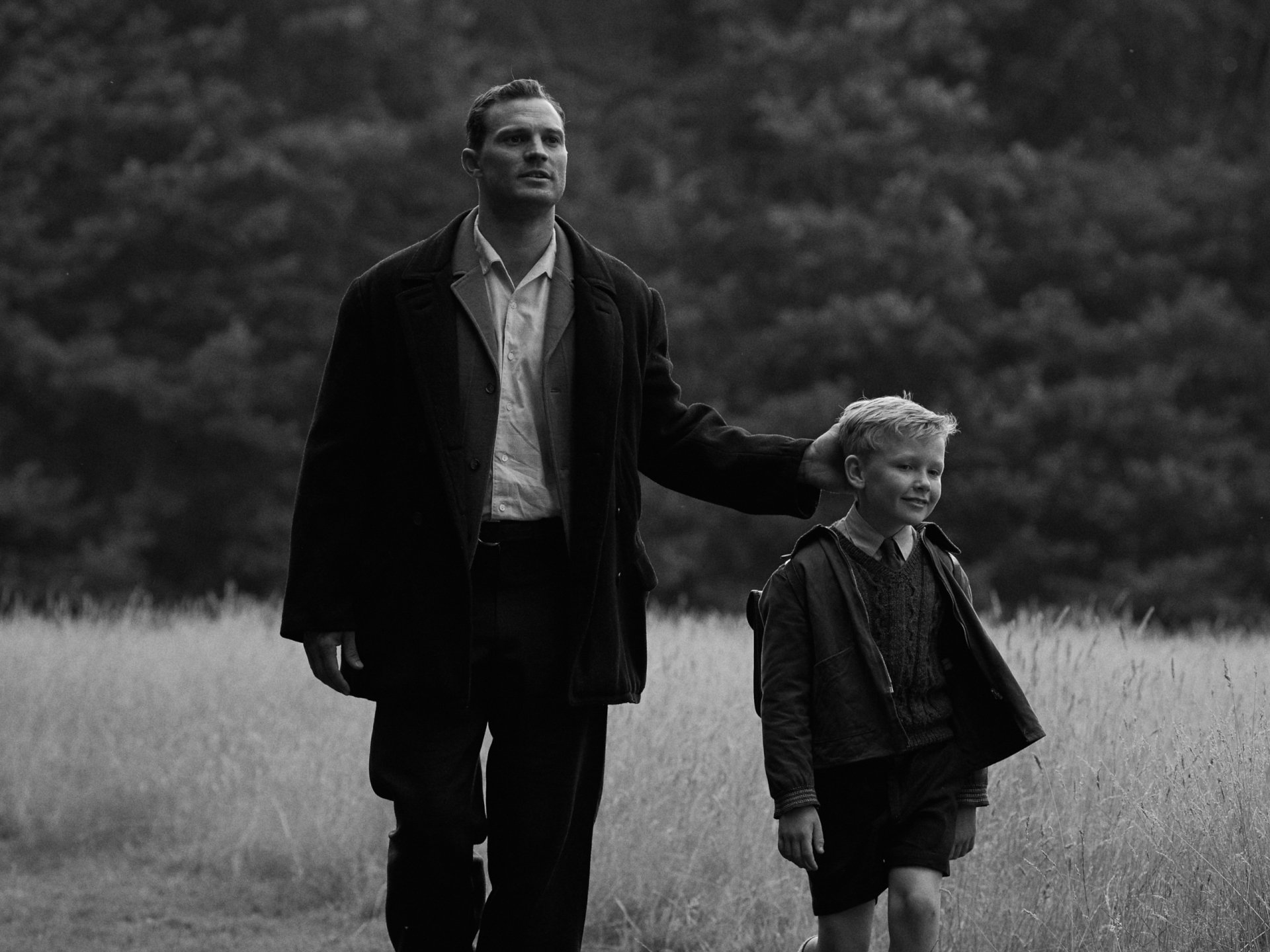 Download Jude Hill Jamie Dornan Movie Belfast HD Wallpaper