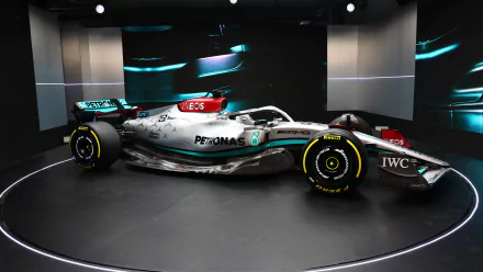  2022 Mercedes AMG W13 F1 E Performance