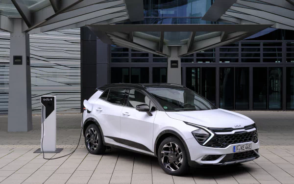 SUV Kia Sportage GT-Line PHEV vehicle Kia Sportage GT-Line HD Desktop Wallpaper | Background Image