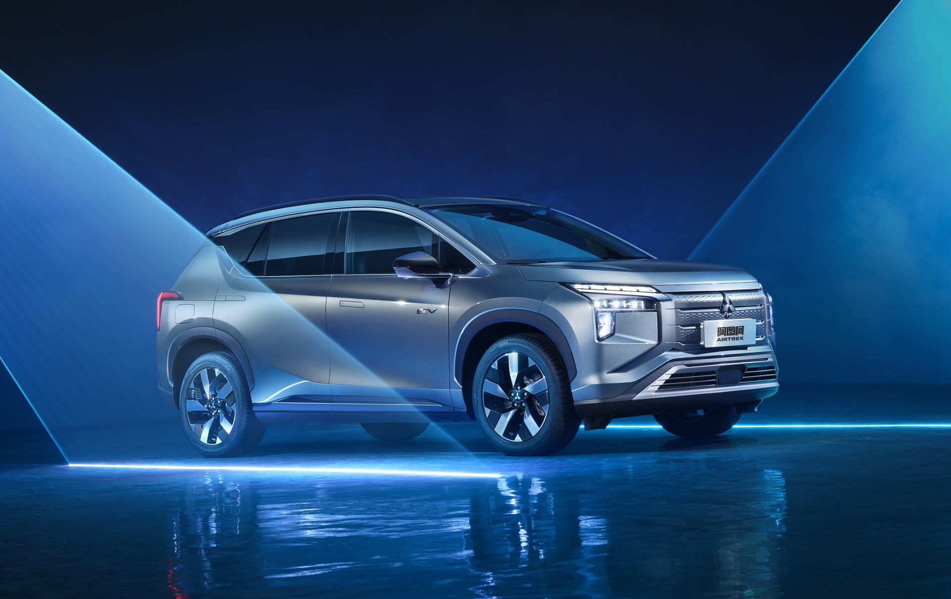 Download Vehicle Mitsubishi Airtrek 8k Ultra HD Wallpaper