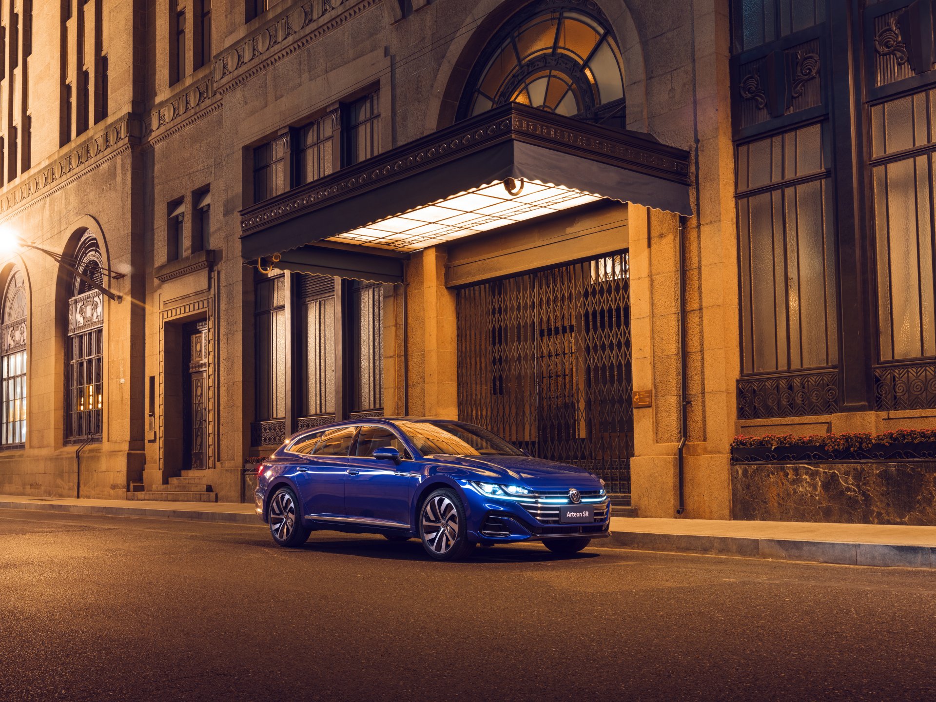 Download Vehicle Volkswagen Arteon Shooting Brake R-Line 8k Ultra HD Wallpaper