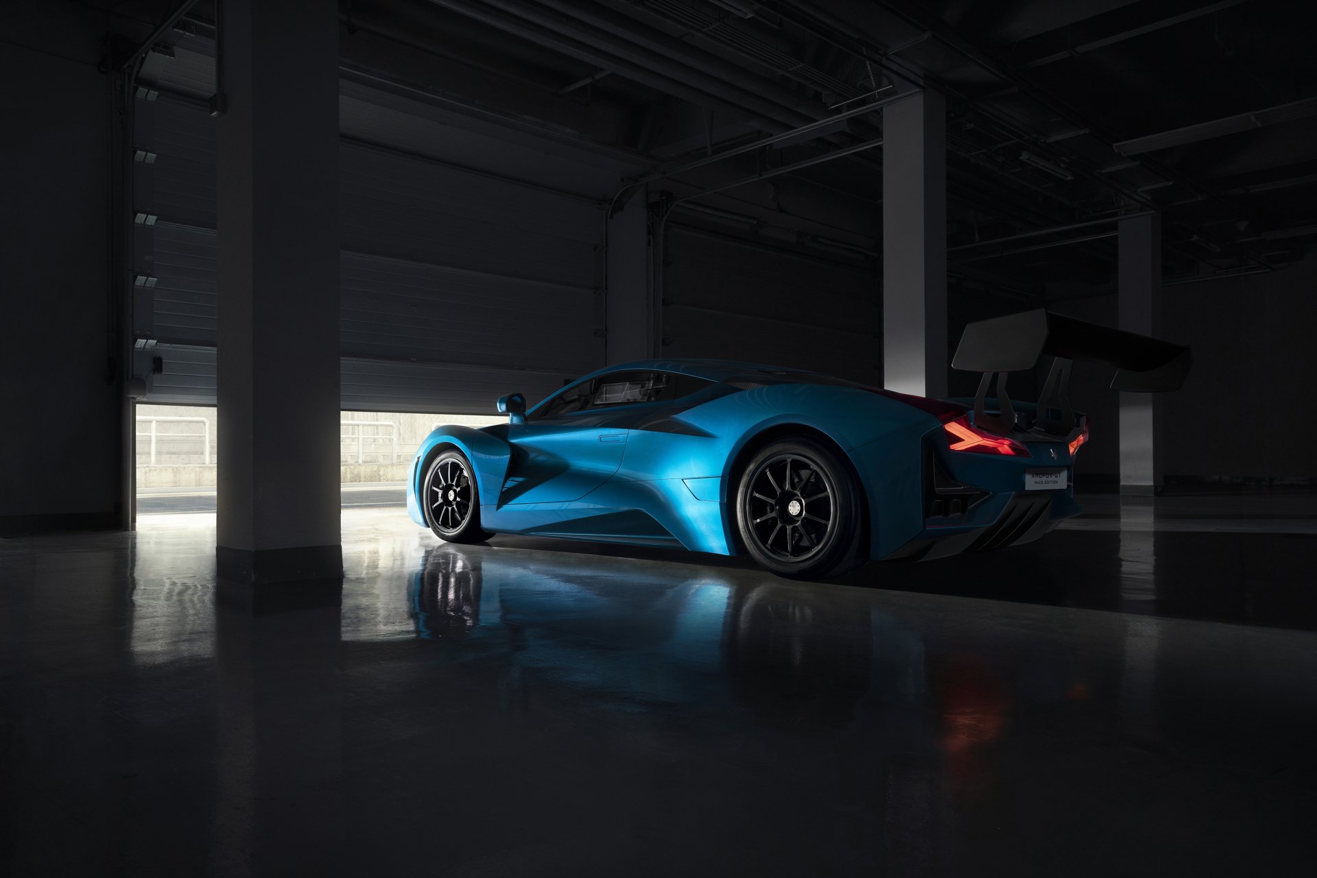 Download Vehicle Arcfox-GT HD Wallpaper