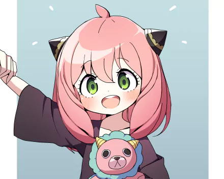 Anya Forger (Spy x Family) smiling, pink-haired with green eyes and cat-ear accessories, holding a pink plush on a pale blue background — 2K Quad HD PC desktop wallpaper.